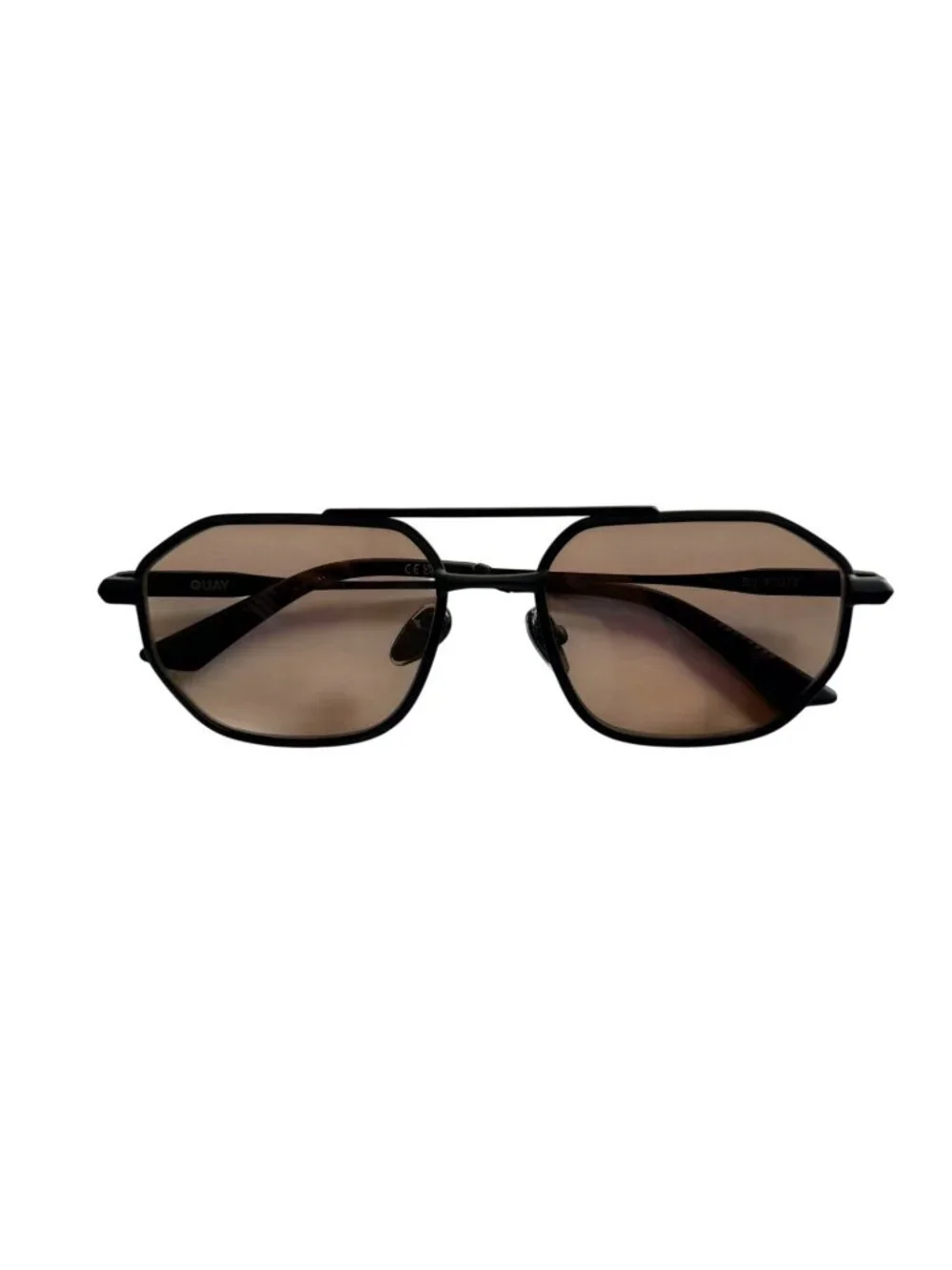 Quay En Route Sunglasses 76827 in Matte Black Frame Tan Lens